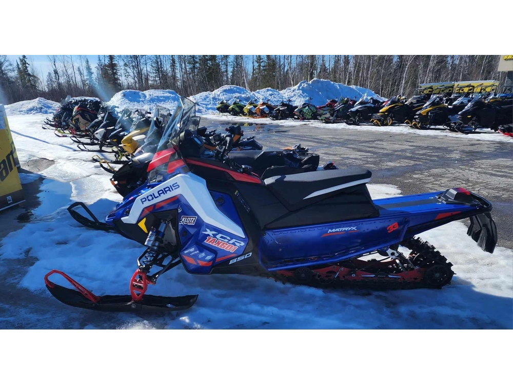 2022 Polaris Xcr850 alt