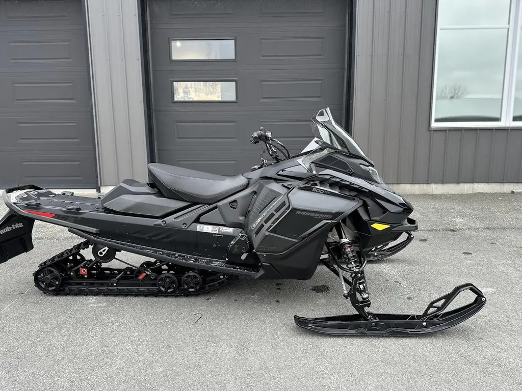 Ski-Doo RENEGADE ADRENALINE 900 ACE 2024