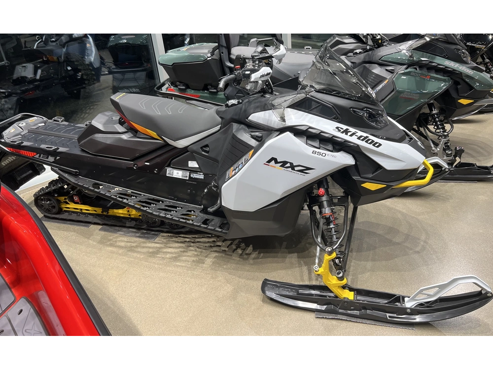 Ski-doo Mxz Adr W/ Blizzard Pkg 137 850 E-tec Ice Ripper Xt 1.25'' E.s. 2024 alt