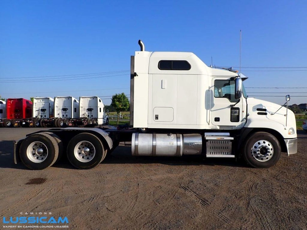 Mack Pinnacle Cxu613 2015