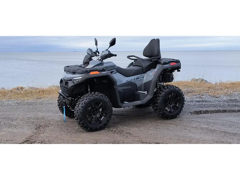 2025 CFMOTO CFORCE 800 TOURING