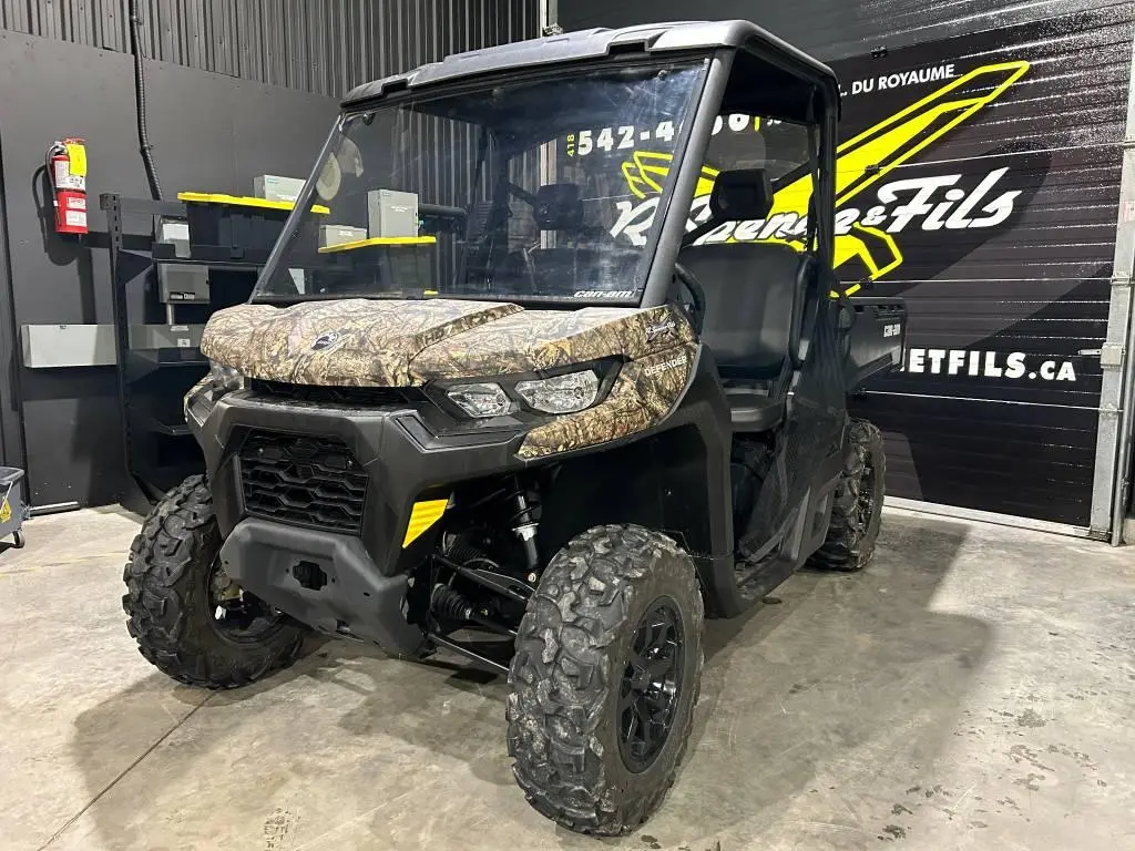 2023 Can-Am DEFENDER HD7