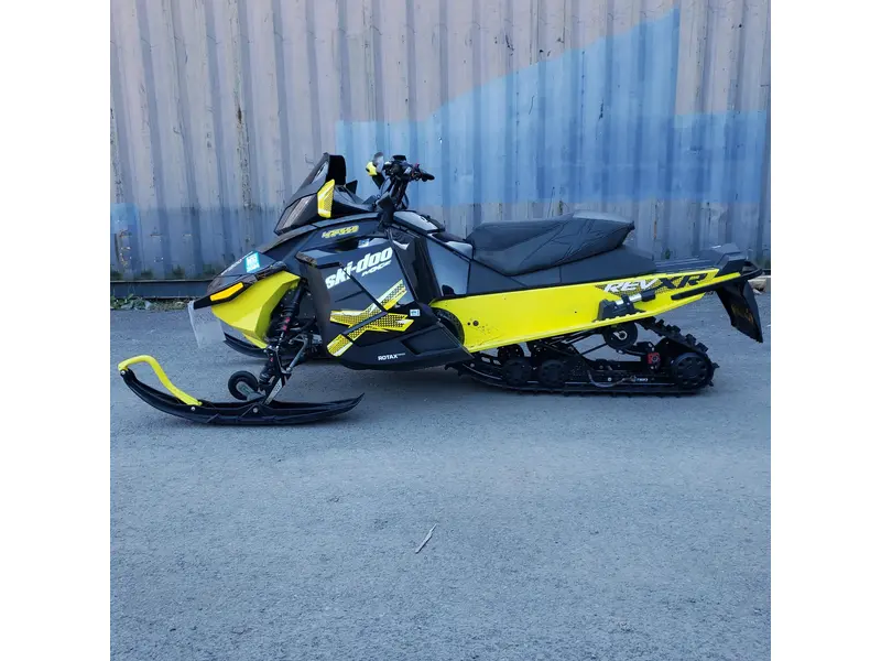 2015 Ski-Doo MXZ 1200 X