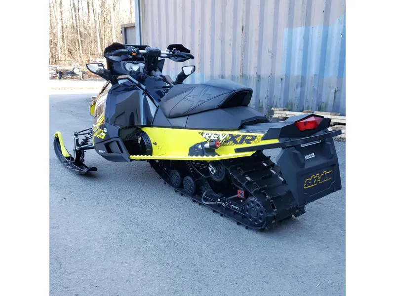 2015 Ski-Doo MXZ 1200 X