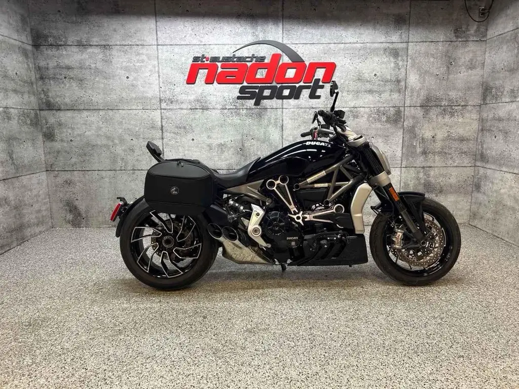 Ducati XDIAVEL S 2016