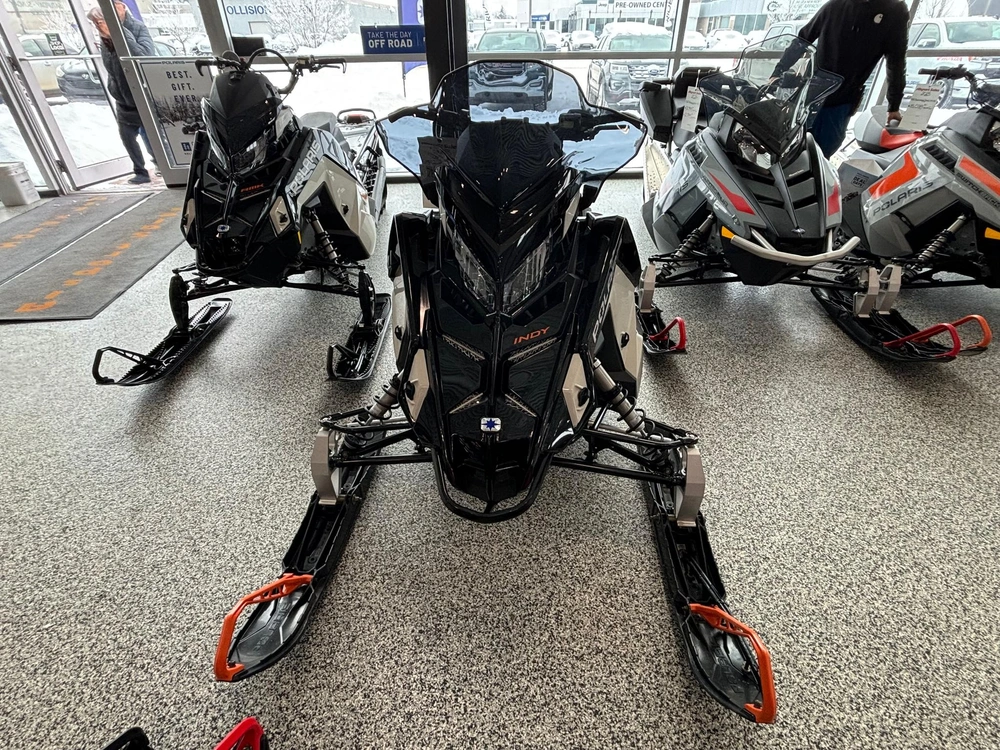 2025 Polaris 650 Indy Sp 137 alt