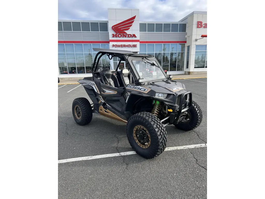 2018 Polaris RZR XP1000 EPS Trails and Rock Edition