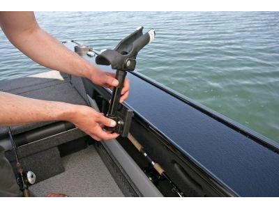 2023 Lund Boat Co 1775 Crossover Xs alt