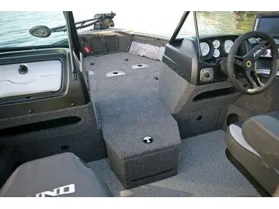 Lund Boat Co 1775 IMPACT XS 2025