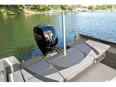 2025 Lund Boat Co 1775 Impact Xs alt