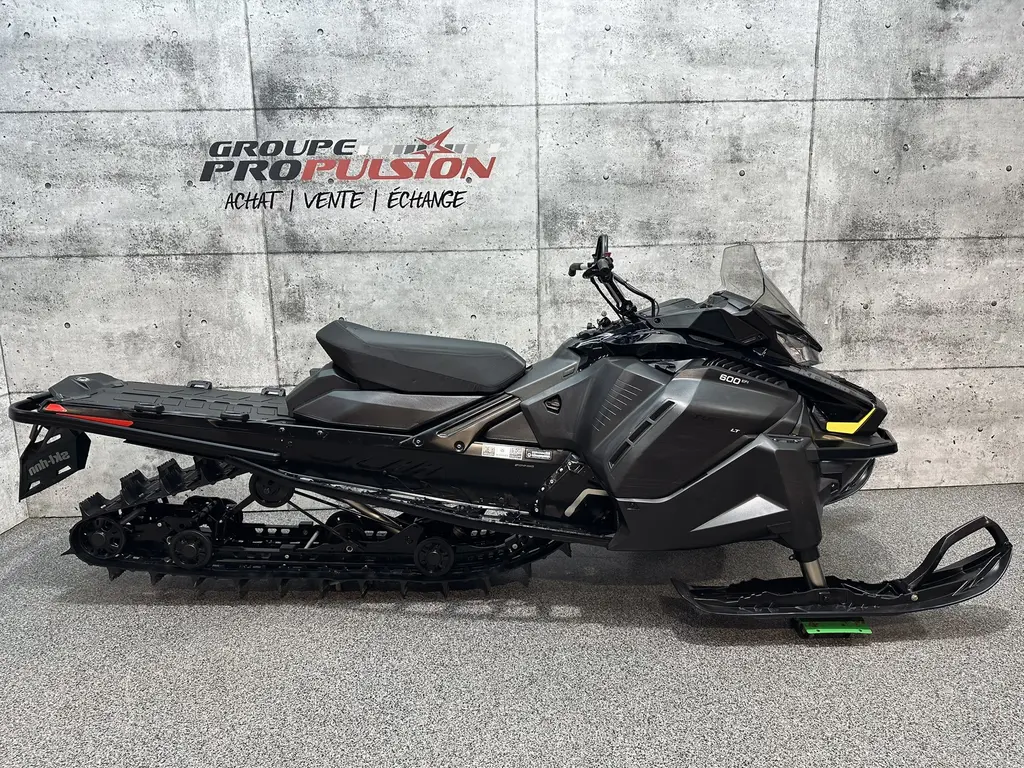 Ski-Doo Tundra LT 600 EFI 2023 - | Chenille 2.25po