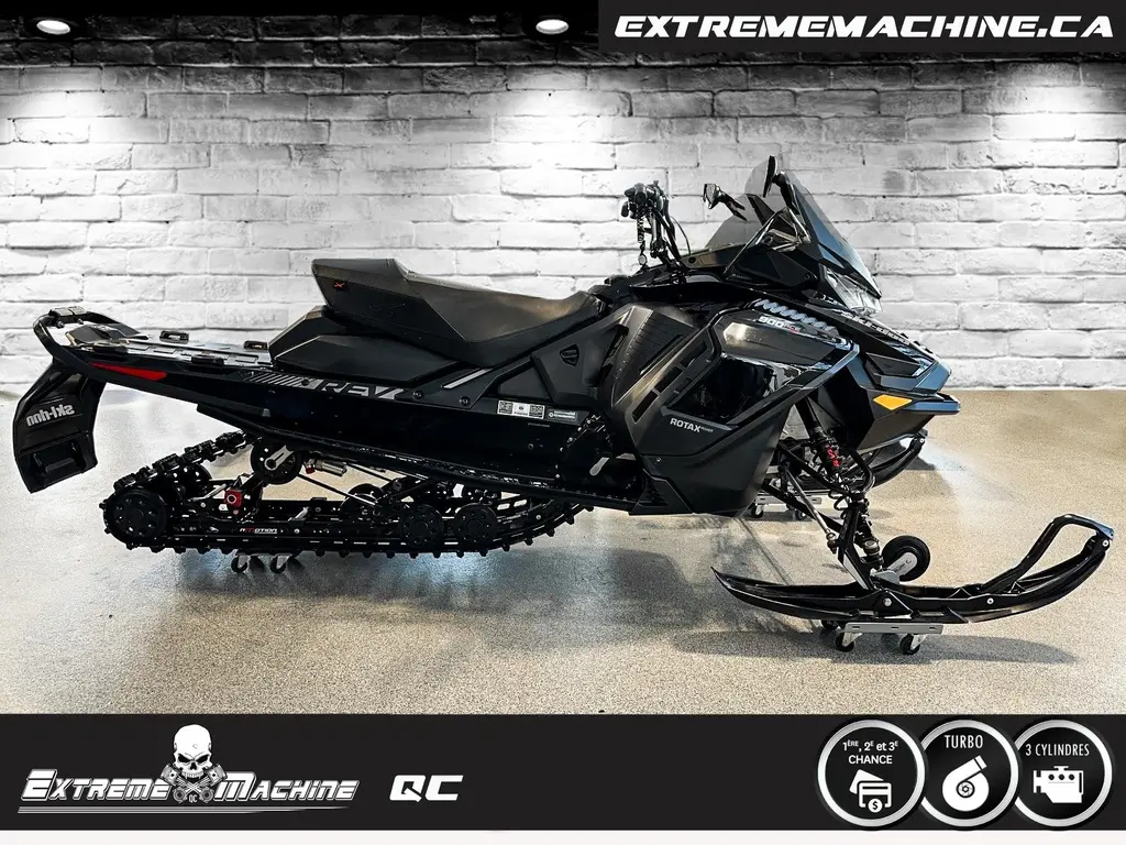 2019 SKIDOO RENEGADE X 900ACE TURBO TRÈS PROPRE & PRÊT POUR LA SAISON!!!