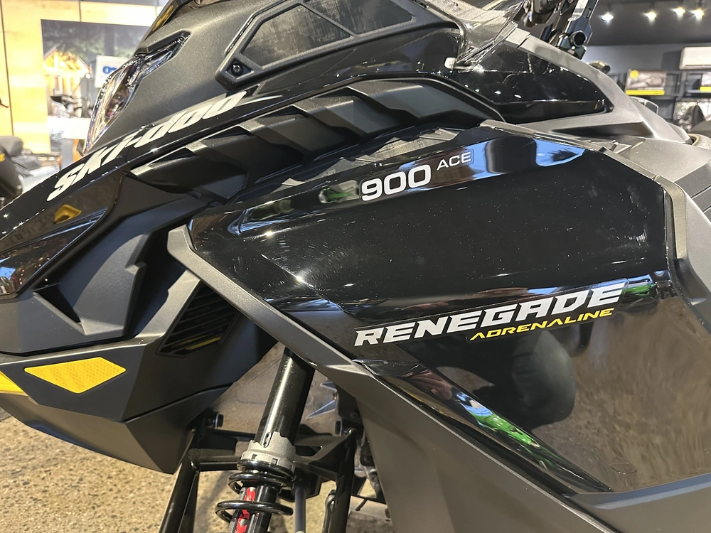 2024 Ski-doo Renegade Enduro 900 alt