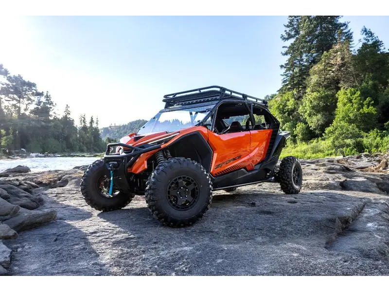 2026 CFMOTO ZFORCE Z10-4