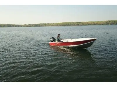 2025 Lund Boat Co WC-16 