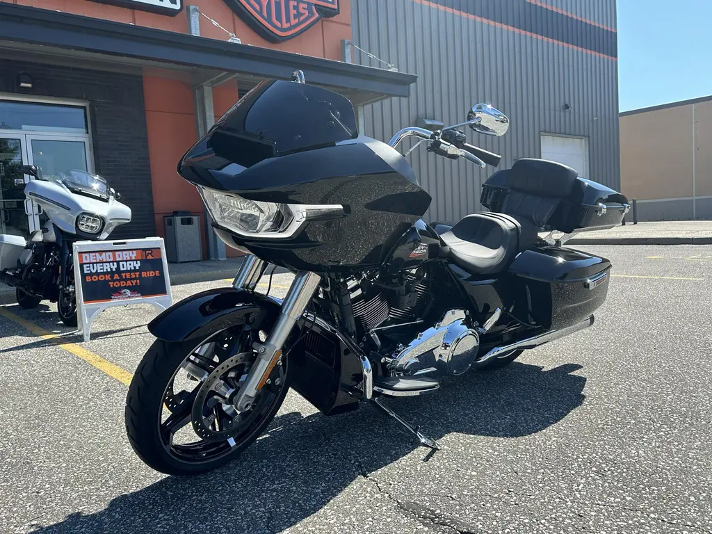 2024 Harley-Davidson Road Glide - FLTRX