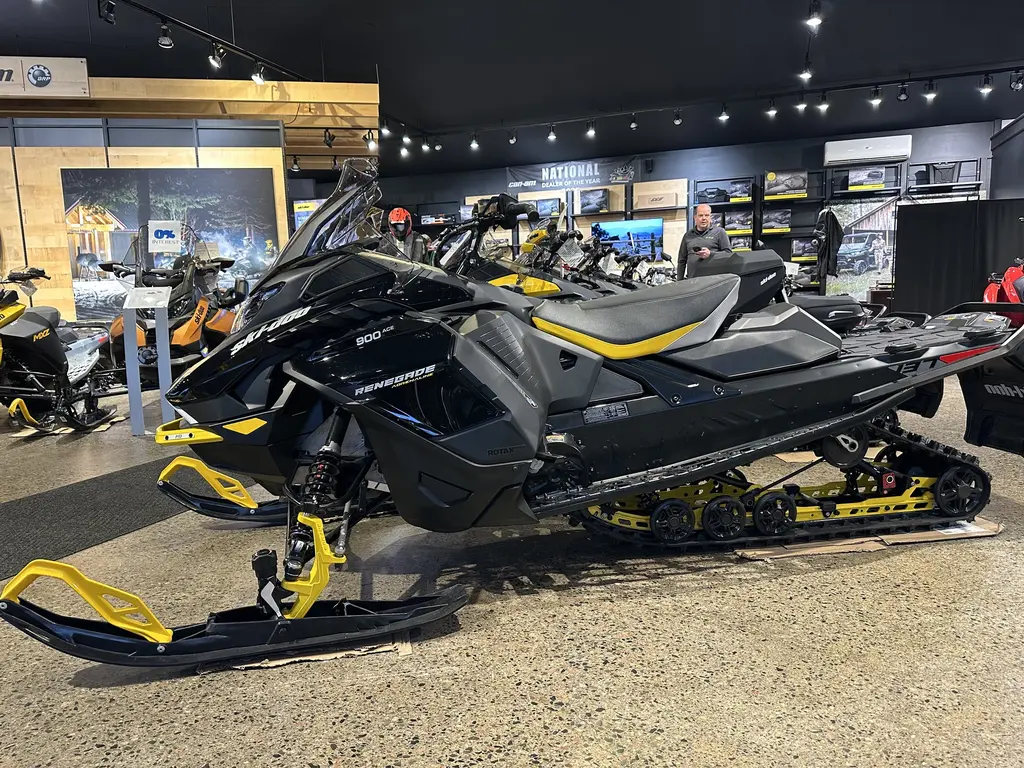 2024 Ski-Doo RENEGADE ENDURO 900