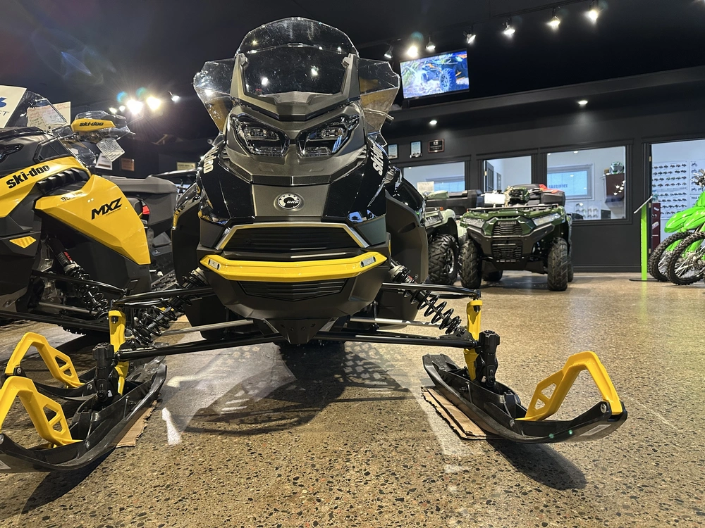 2024 Ski-doo Renegade Enduro 900 alt