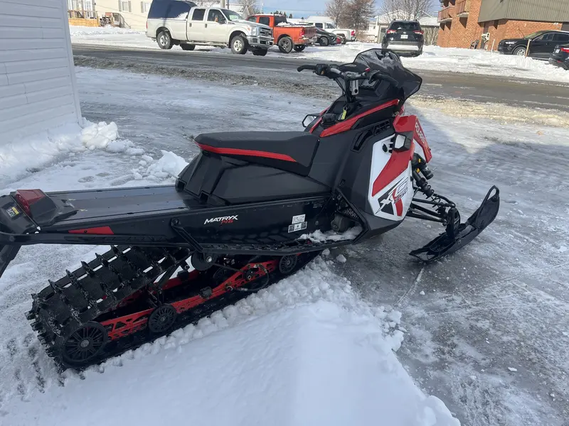 2023 Polaris 850 SWITCHBACK XC 146 S23TLP8RS