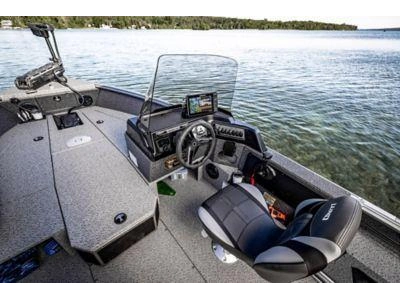 2024 Lund Boat Co 1875 Impact Xs alt