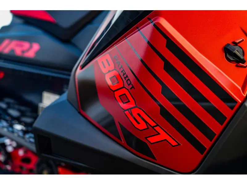 2025 Polaris BOOST INDY VR1 DYNAMIX 137