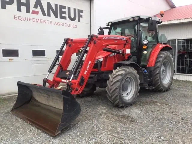 Massey Ferguson 5712S 2021