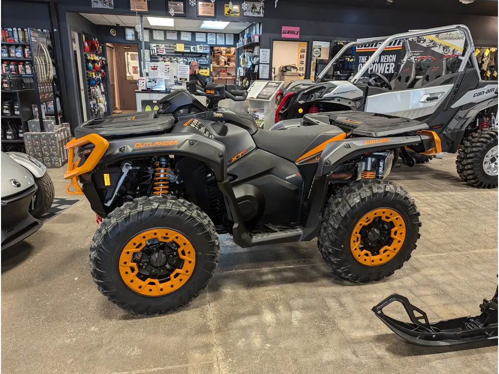 2025 Can-Am OUTLANDER XTP 1000R 