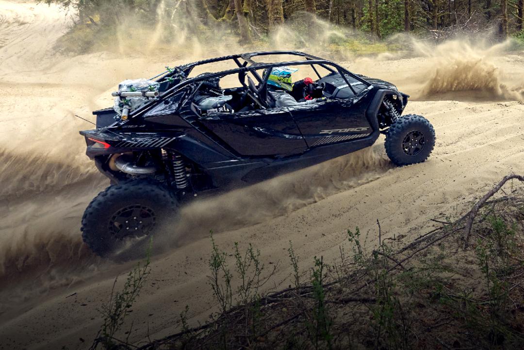 2026 CFMOTO ZFORCE Z10-4 thumbnail 7
