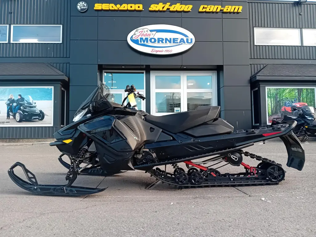 2022 Ski-Doo RENEGADE 900 ACE TURBO