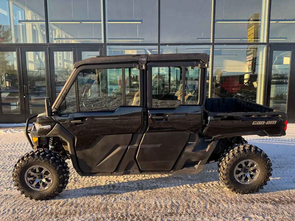 2024 Can-Am DEFENDER MAX LIMITED CAB LONE STAR