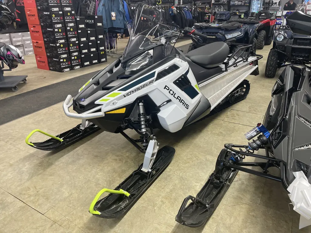 2025 Polaris 2025 Polaris 550 VOYAGEUR 144 ES 