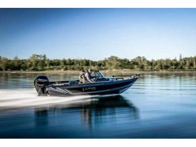 2024 Lund Boat Co 1875 Impact Xs alt