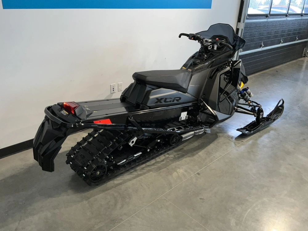 Polaris 850 Indy Xcr 136 500$ De Réduction, Jusqu'au 30-06-25 2025 alt