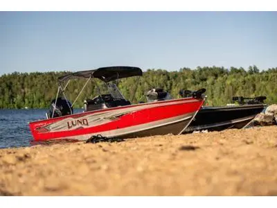 Lund Boat Co 1875 IMPACT XS 2024