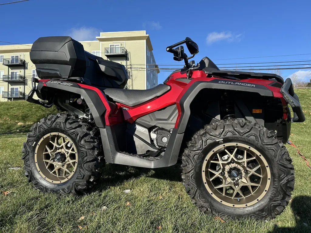 2024 Can-Am Outlander XT 850