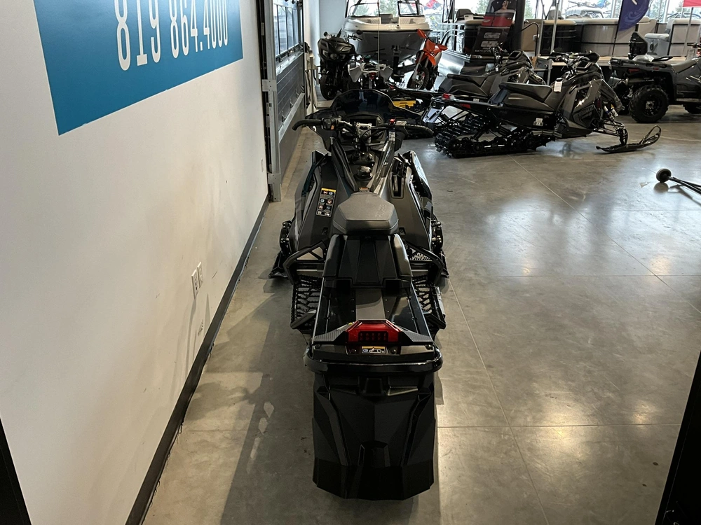 Polaris 850 Indy Xcr 136 500$ De Réduction, Jusqu'au 30-06-25 2025 alt
