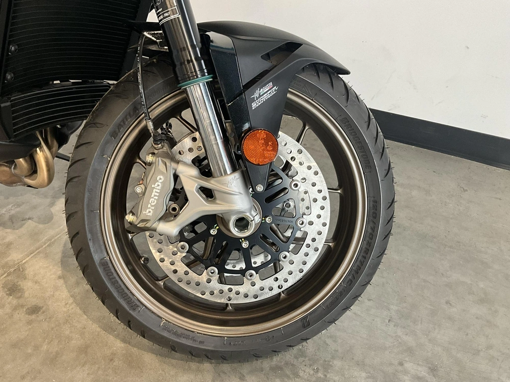 Mv Agusta Turismo Veloce Lusso Scs 2023 alt