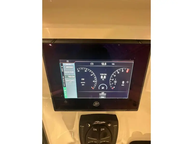 Sailfish 220 CC 2022