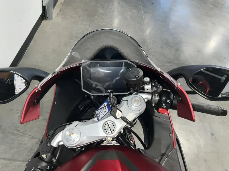 2023 MV Agusta F3 RR thumbnail 3
