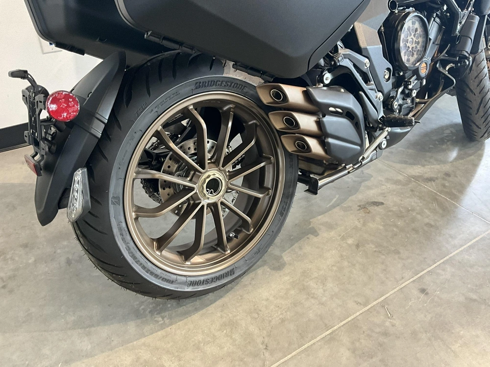 Mv Agusta Turismo Veloce Lusso Scs 2023 alt