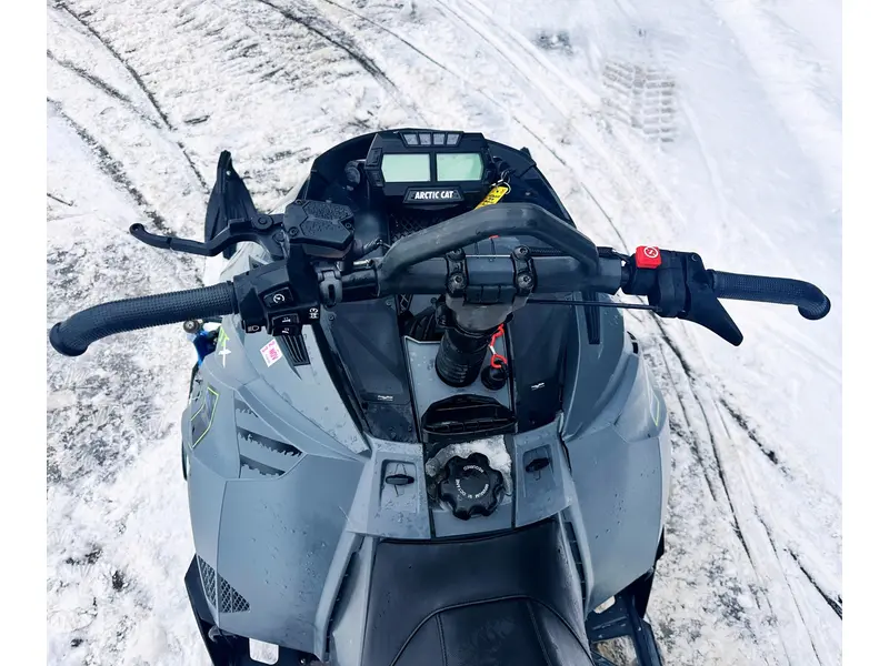2020 Arctic Cat RIOT X 8000 ES/R