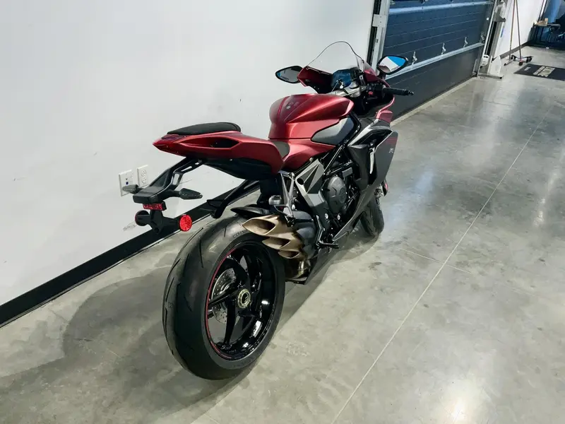 2023 MV Agusta F3 RR thumbnail 6