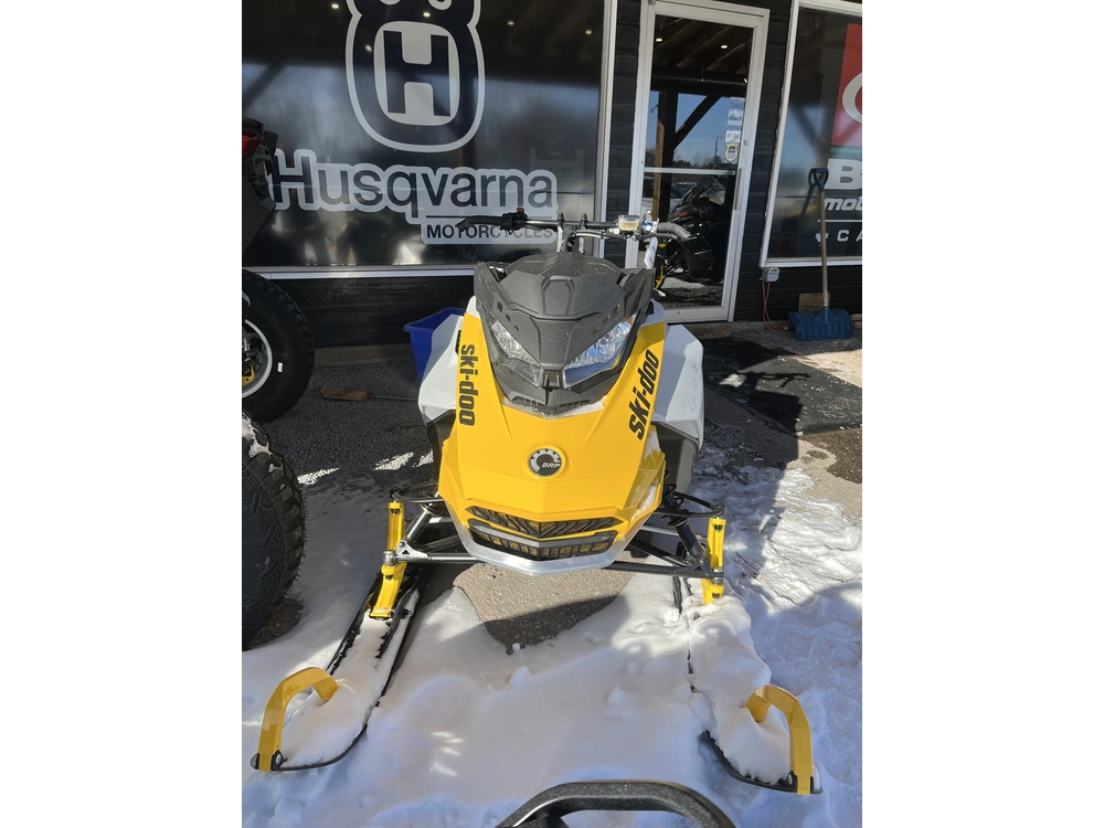 2024 Ski-doo Summit Neo 6efi E alt
