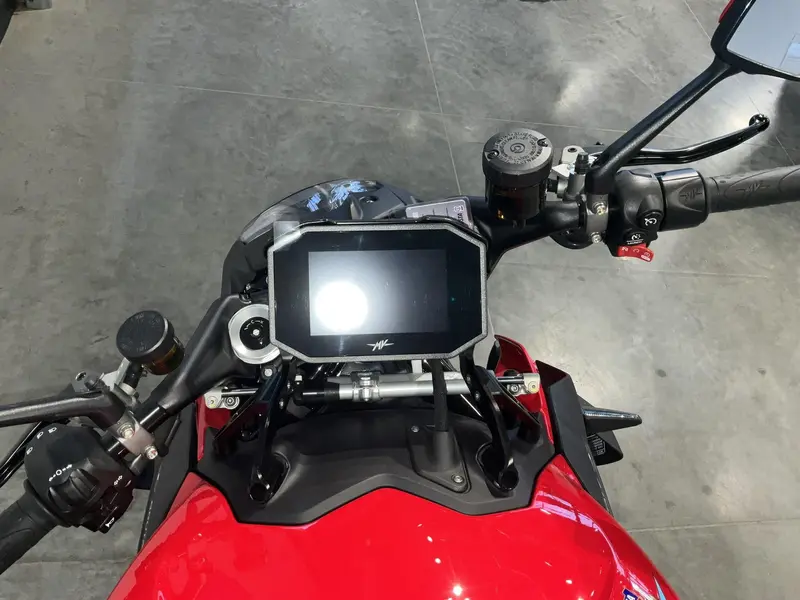 2022 MV Agusta Brutale 1000 RS thumbnail 4