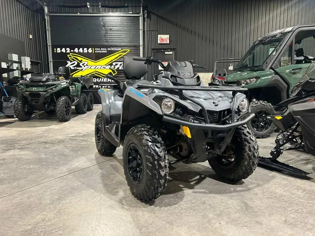 2022 Can-Am OUTL MAX 570