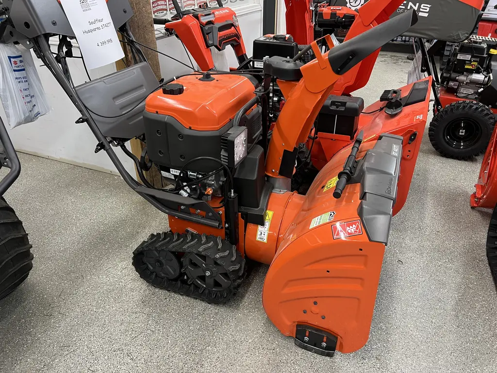 husqvarna ST427T 2025