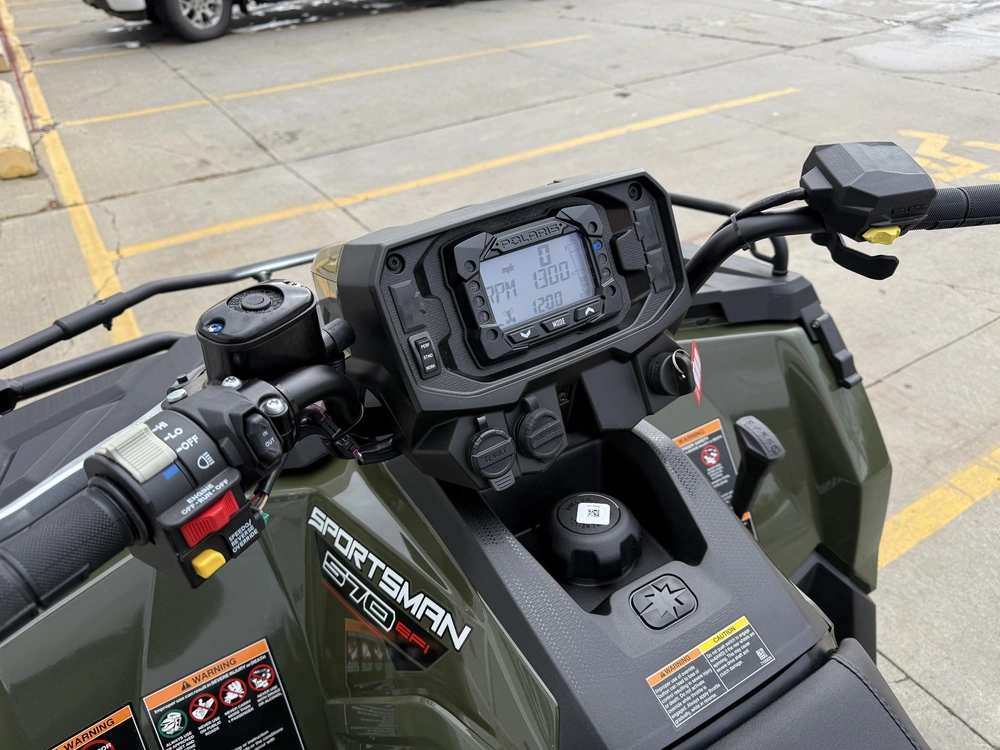 2025 Polaris Sportsman 6x6 570 Eps Big Boss alt