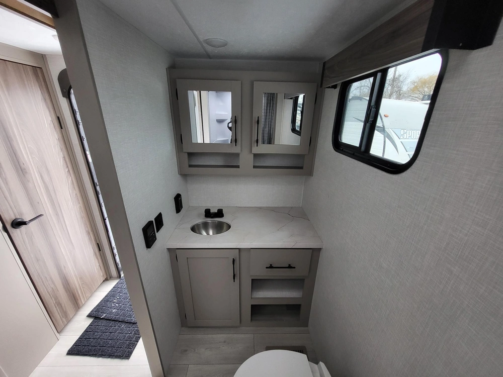 Kz-rv Connect Se C221rbse 2025 alt