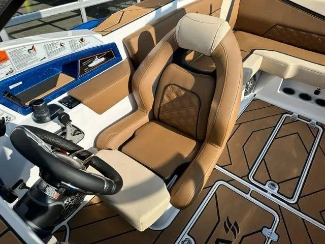 2024 Varatti Z2272 alt