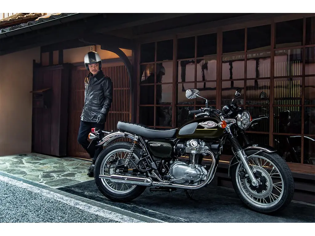 New 2025 Kawasaki W800 in Laval - Laval Moto
